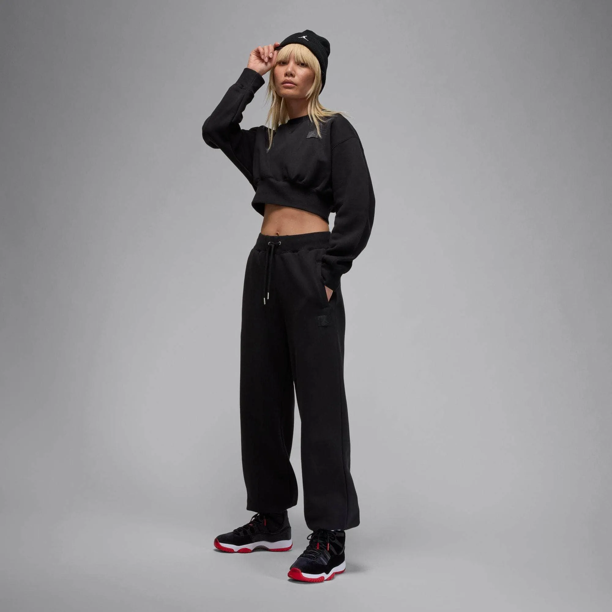 Air Jordan 11 Retro "Bred Velvet" - Women's