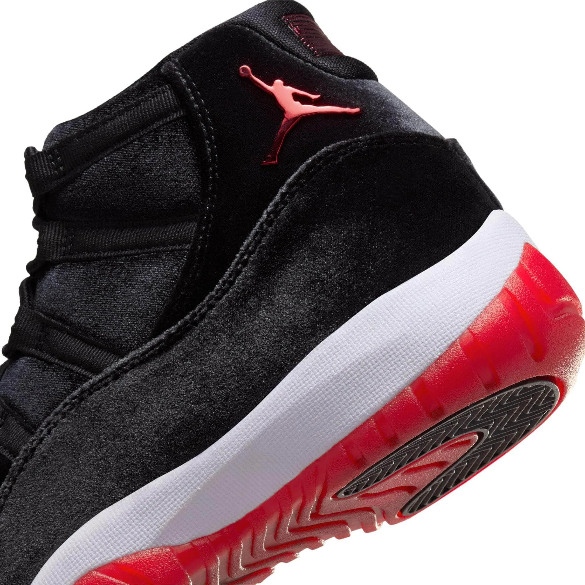Air Jordan 11 Retro "Bred Velvet" - Women's