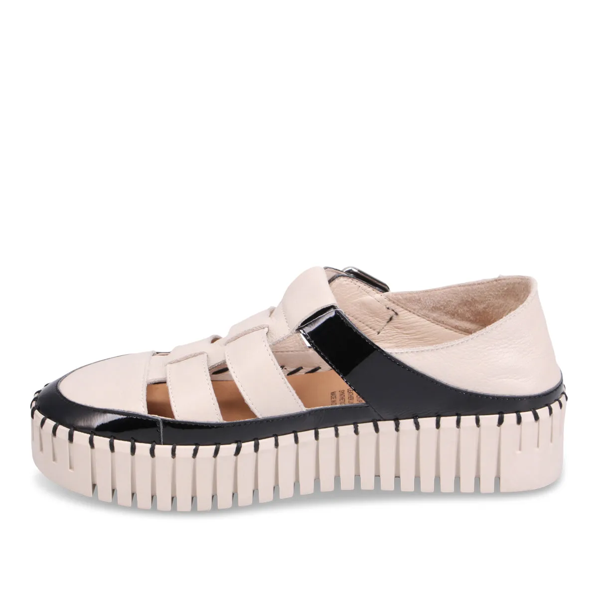 Baytown - Black/Almond