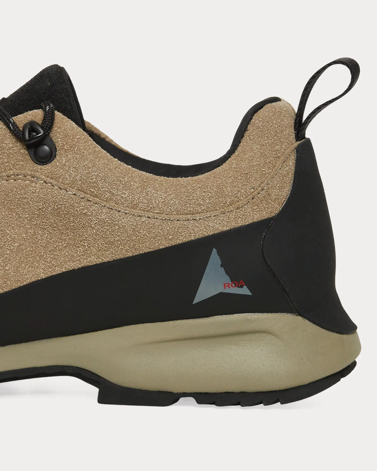 Cingino Sand / Black Low Top Sneakers