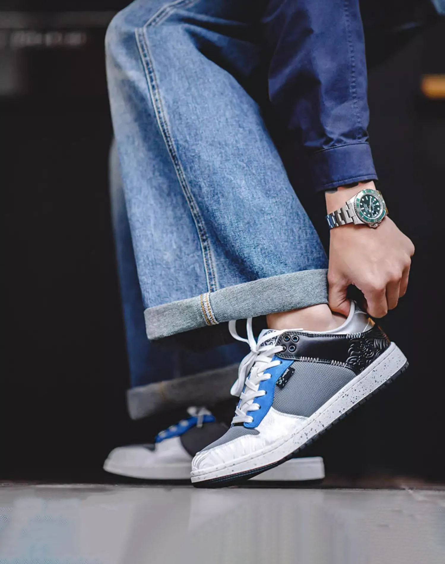 Dragon Design Silk Embroidery White Sports Men's Casual Shoes