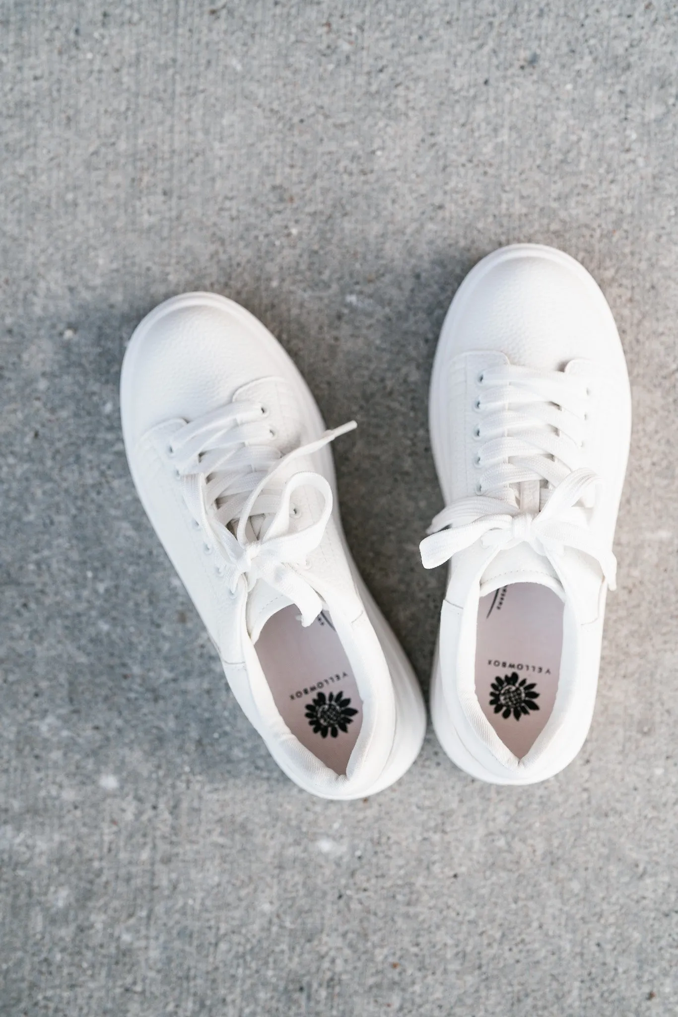 Ella Sneakers
