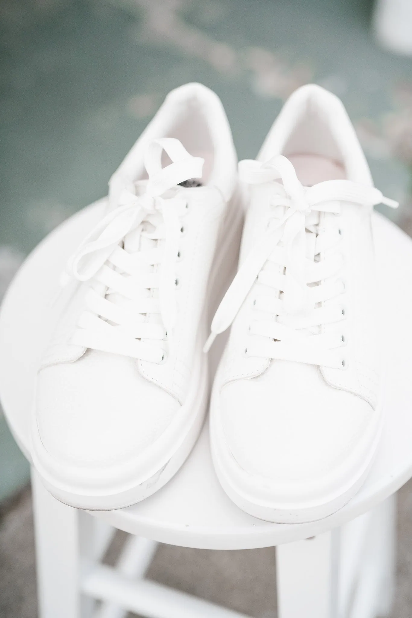 Ella Sneakers