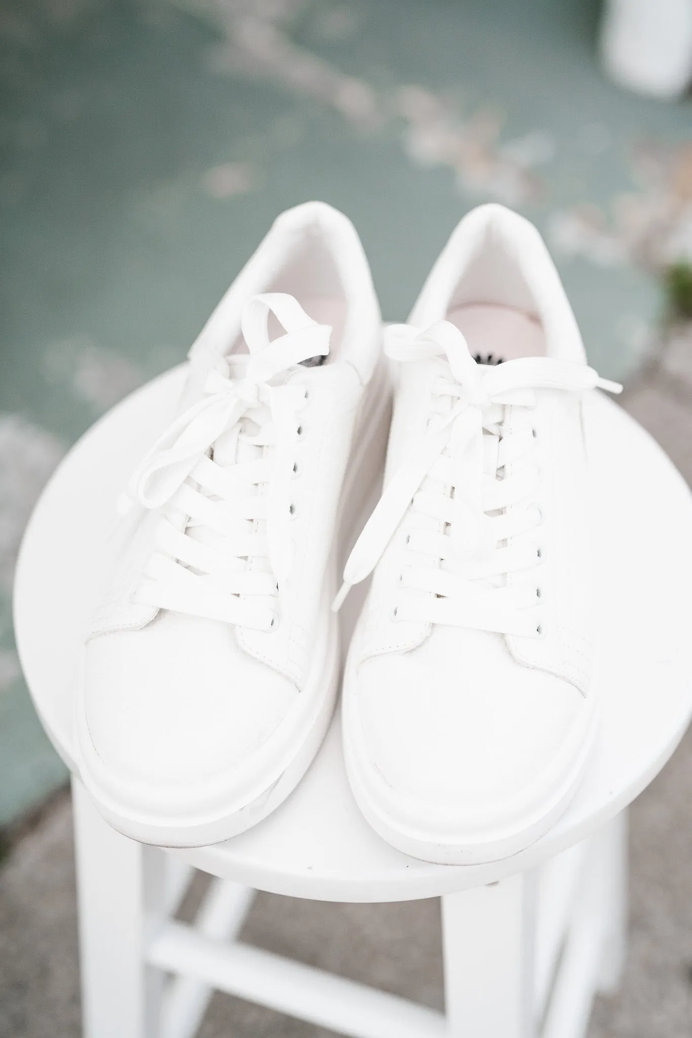 Ella Sneakers