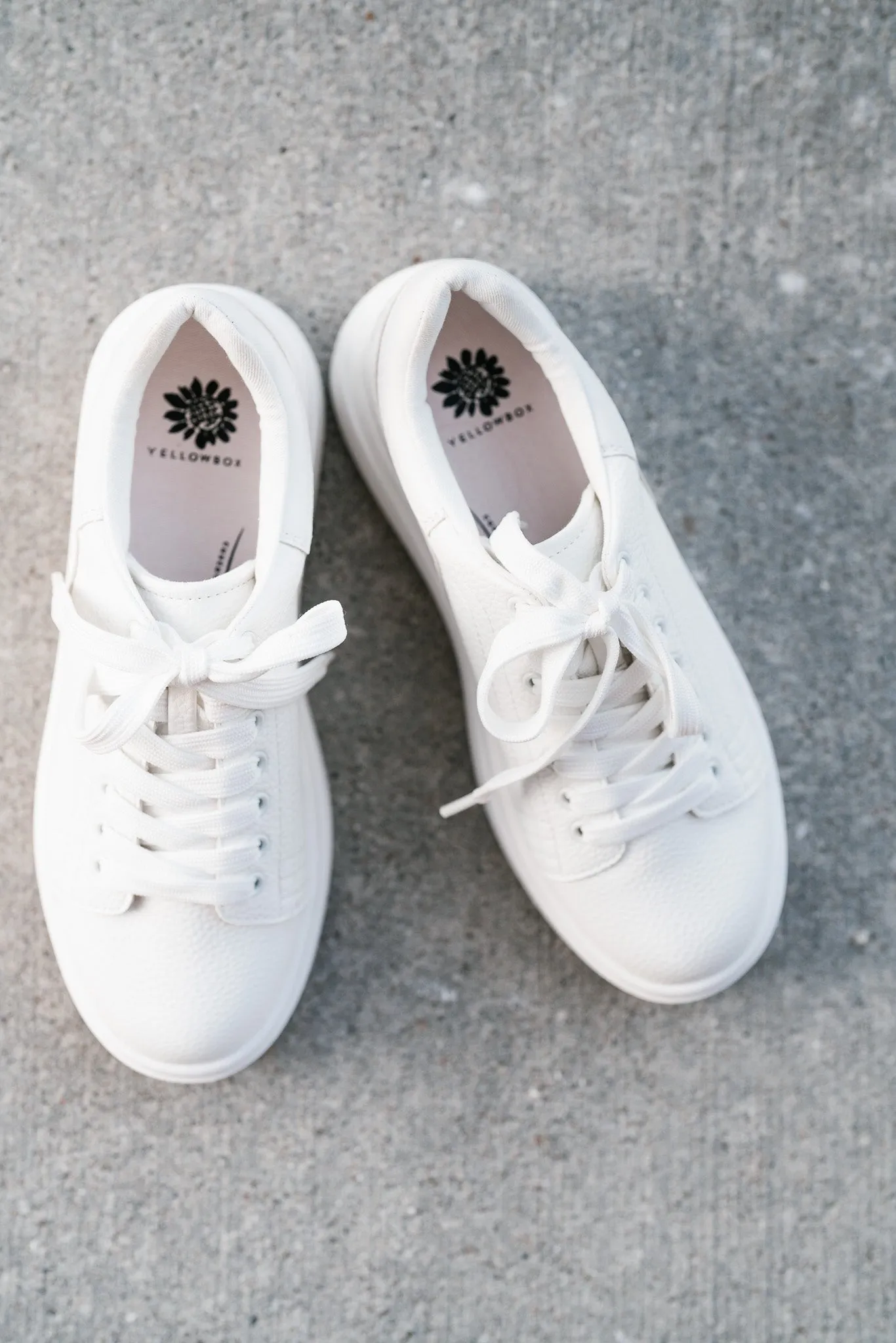 Ella Sneakers