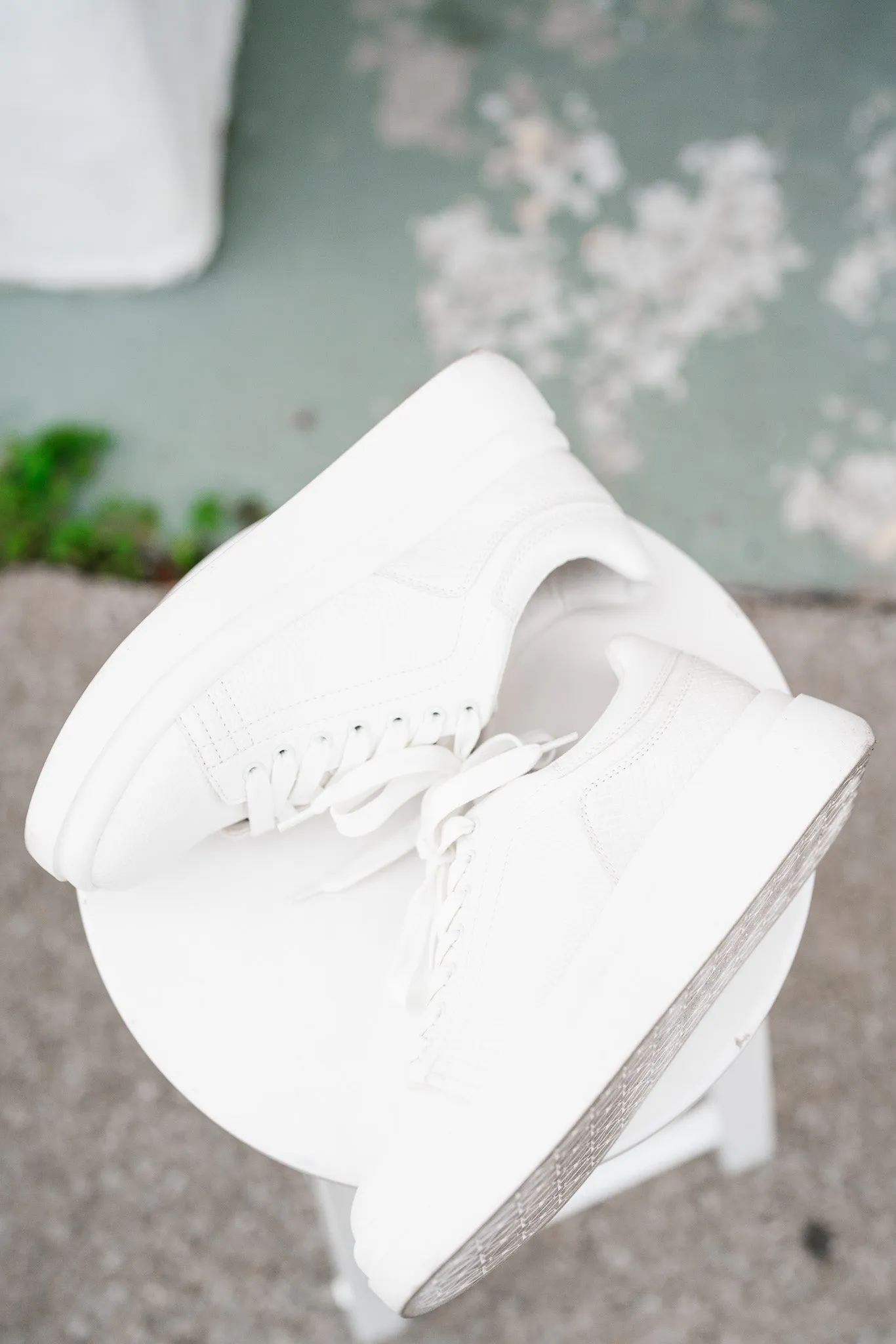Ella Sneakers
