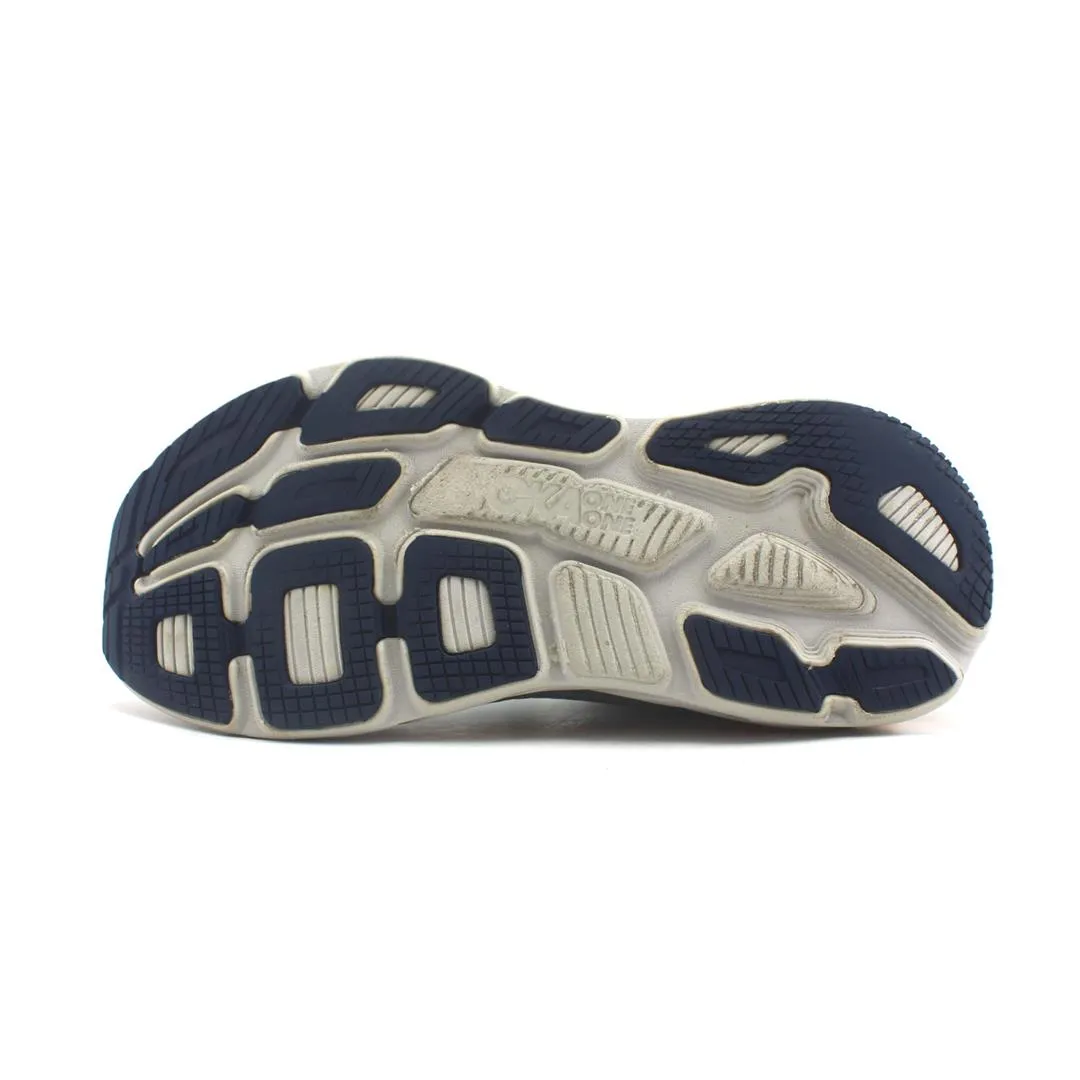 HOKA ONE ONE BONDI7