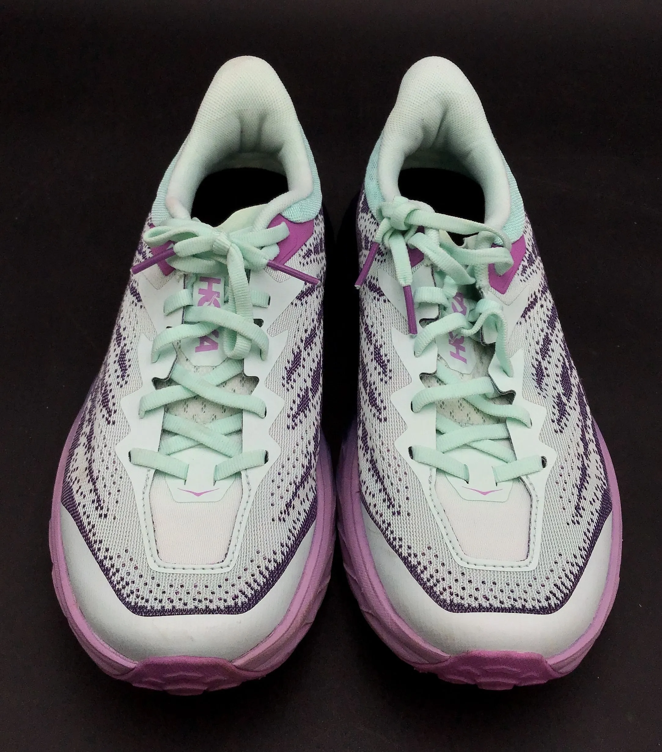 Hoka One One Women's Speedgoat 5 Wide Multicolor Athletic Shoes - Size 8.5D