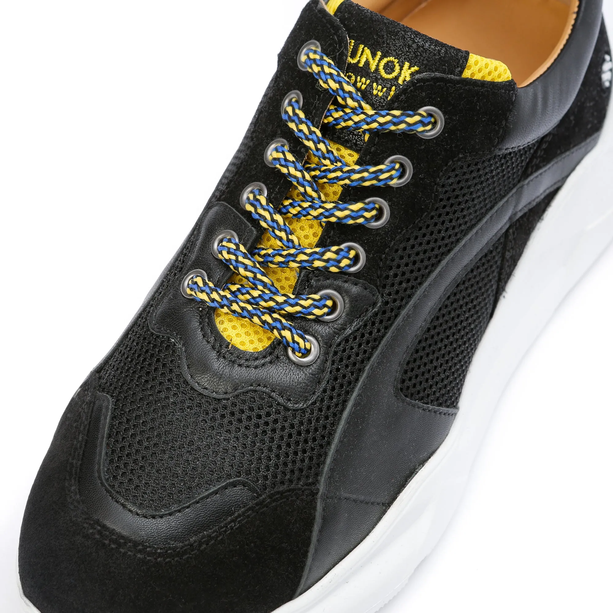 IZZI platform sneaker - black