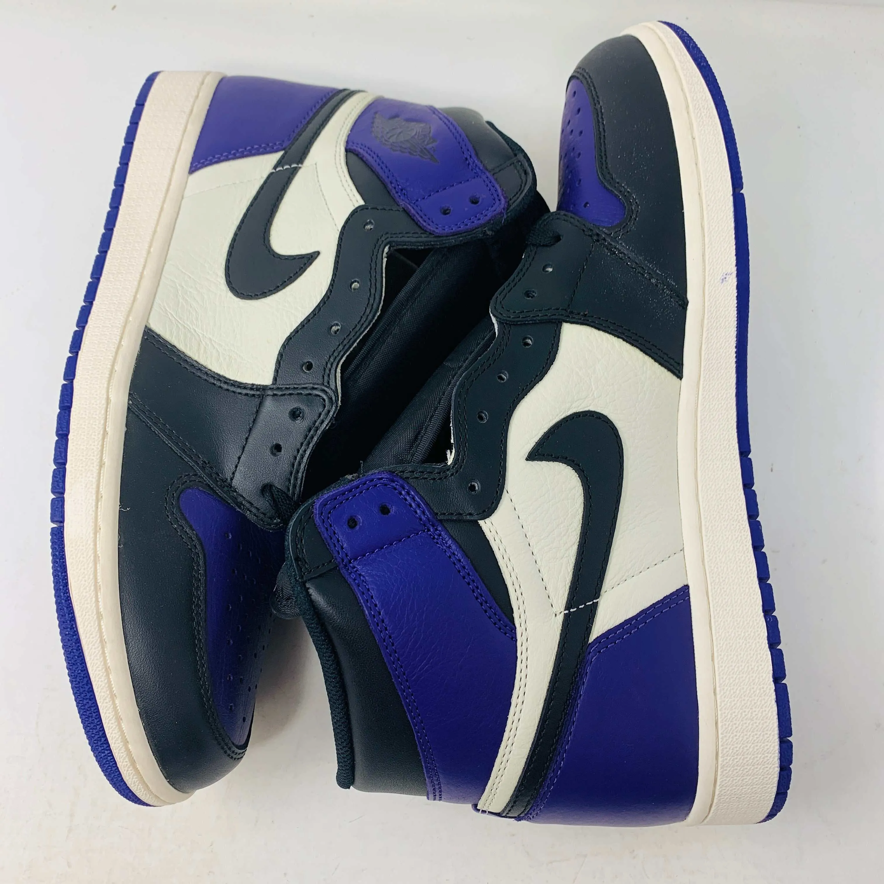 Jordan 1 Court Purple 1.0