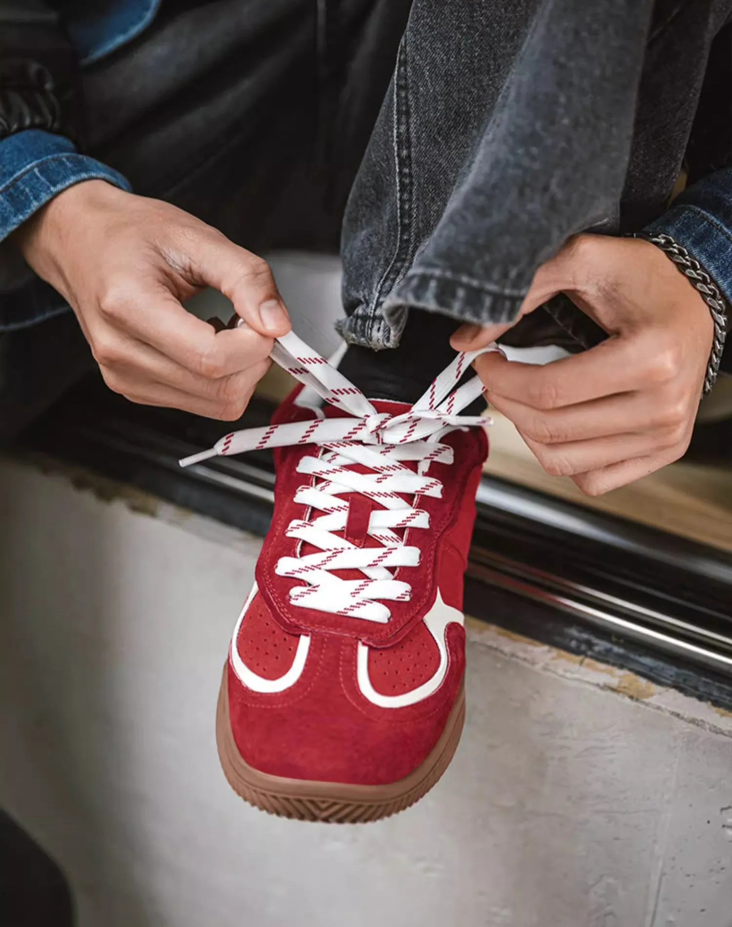 Limited Dexterity Retro All-Match Leather stitching Sports Men's Casual Shoes