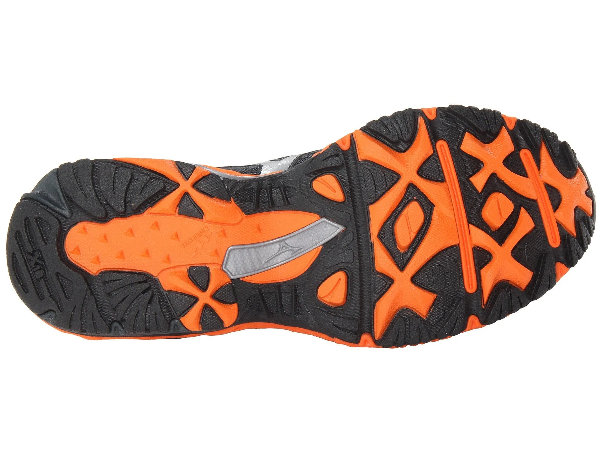 Mizuno Wave Ascend 8
