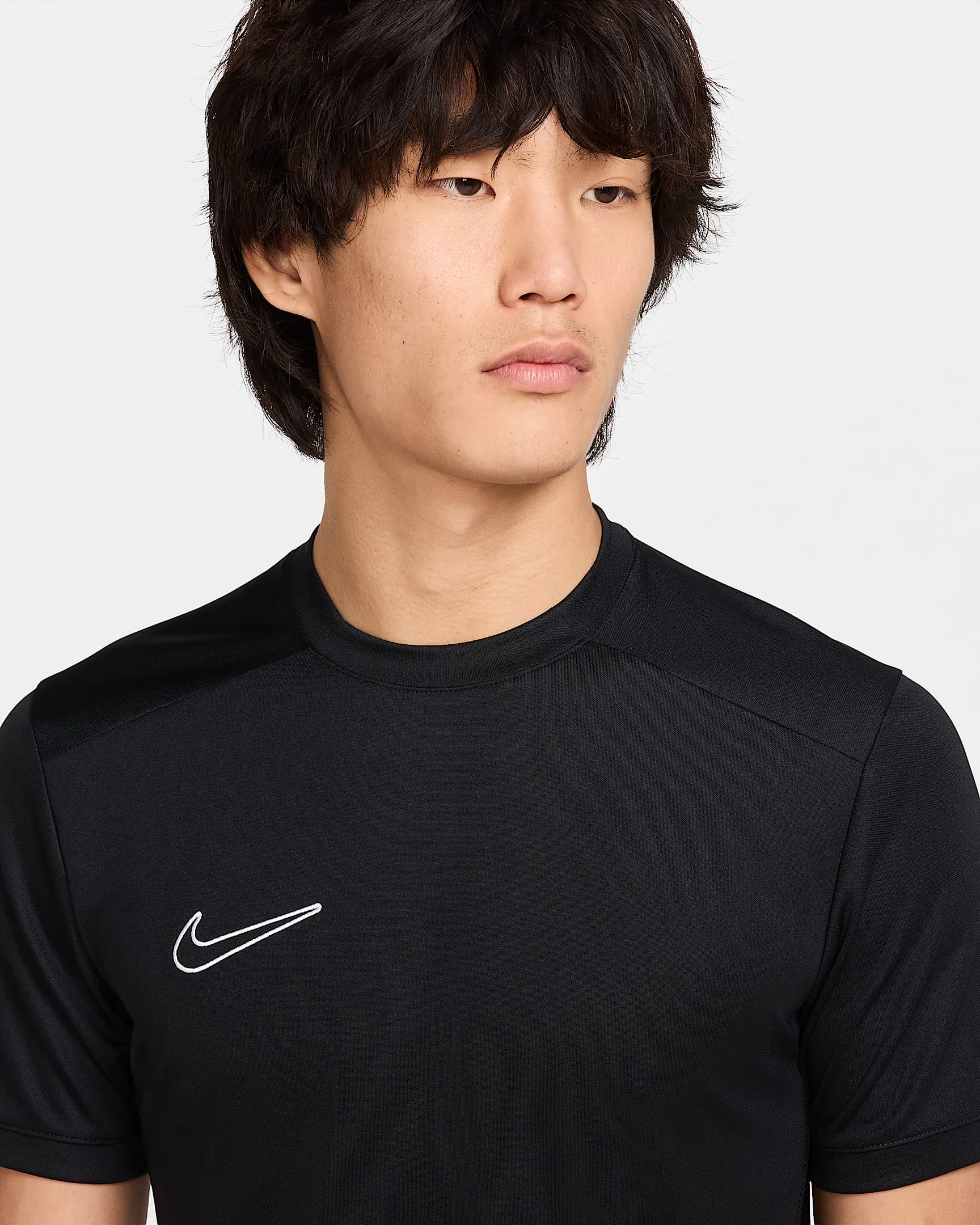 Nike Academy Men's Dri-FIT Short-Sleeve Football Top