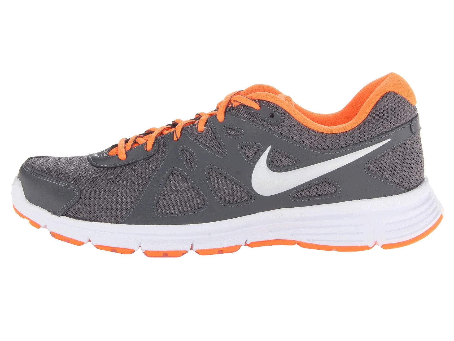 Nike Revolution 2