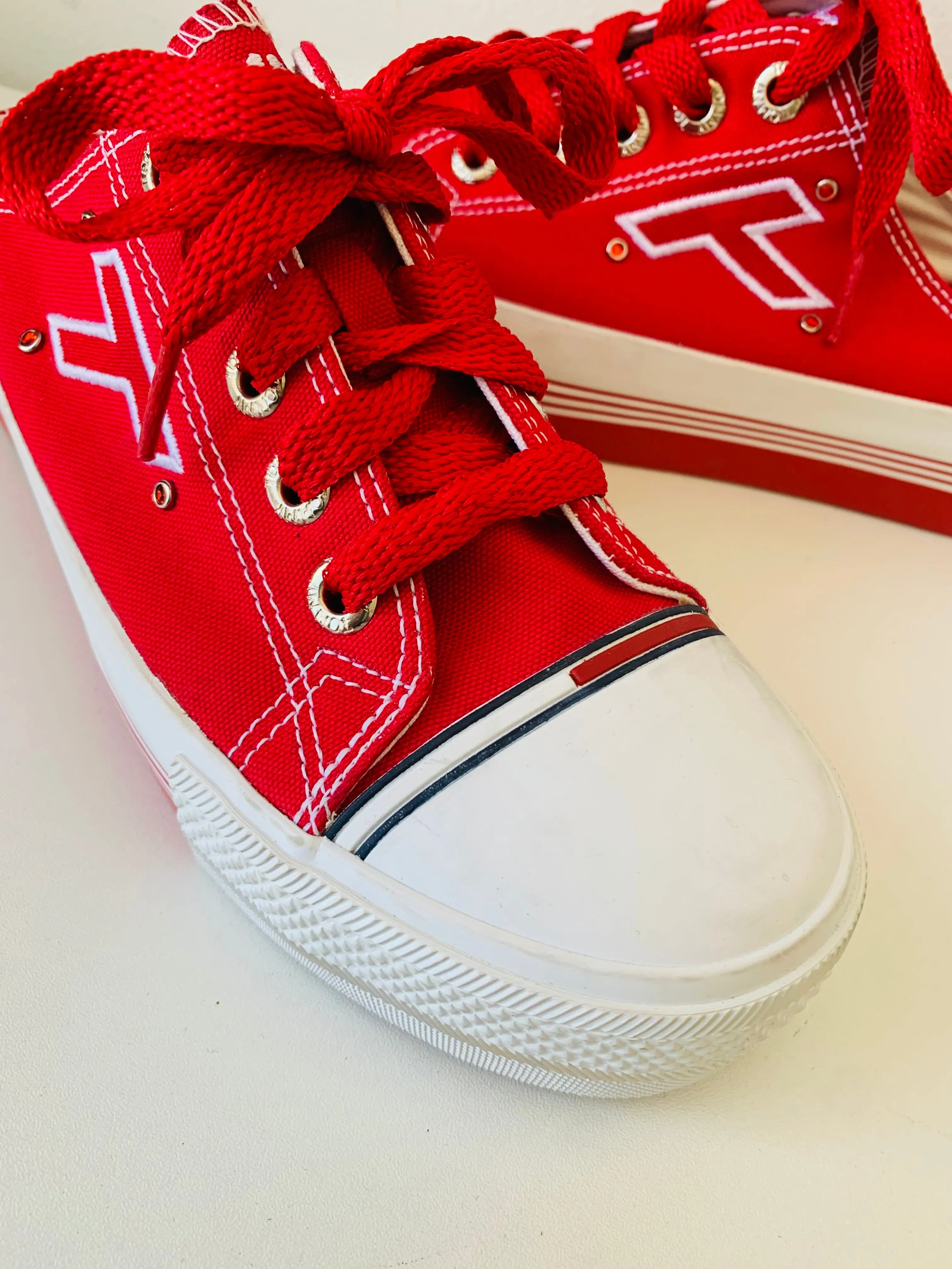 Tommy Hilfiger Retro Y2K Red Sneaker Platform Mules Size 8
