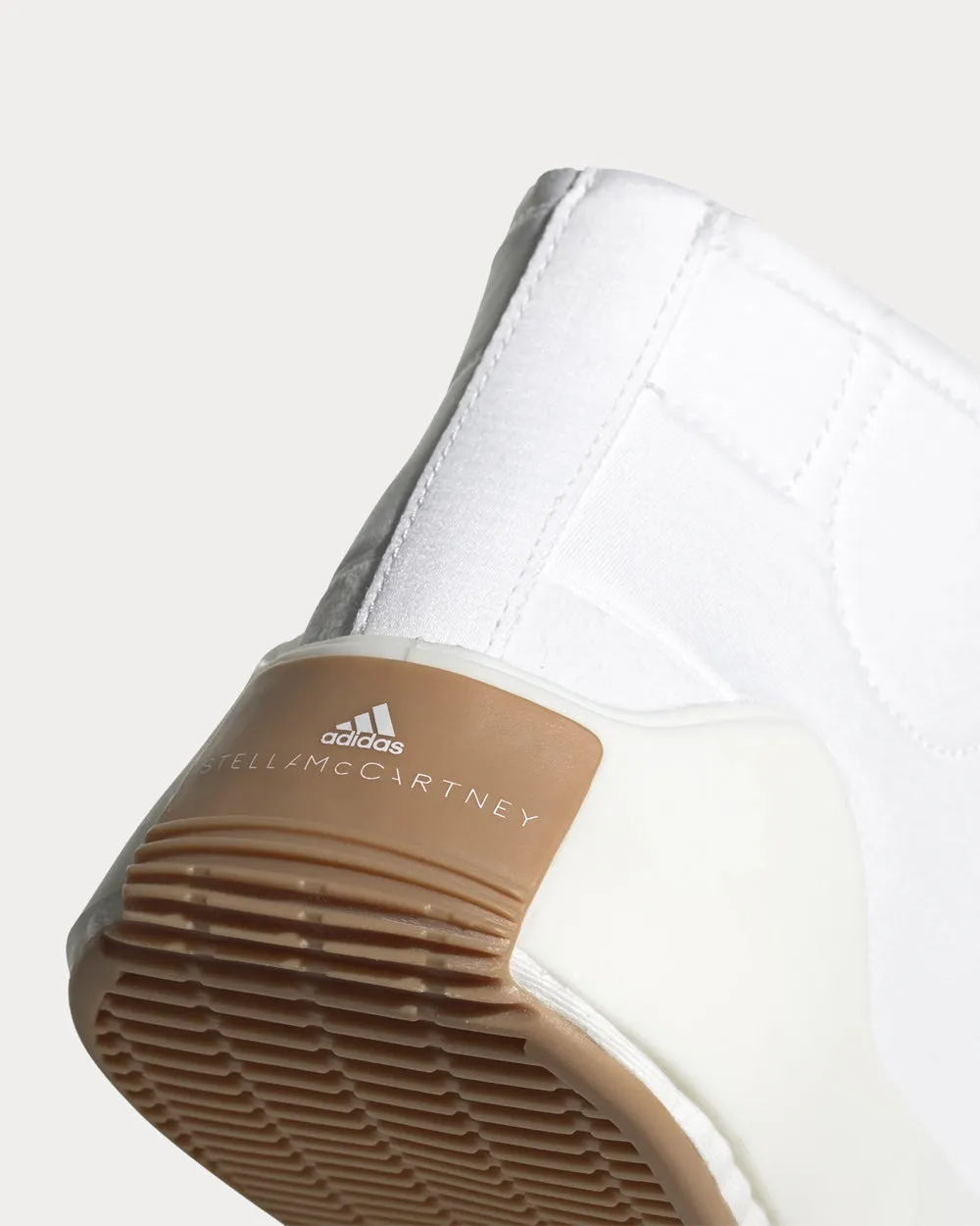 Treino Mid-Cut Cloud White High Top Sneakers