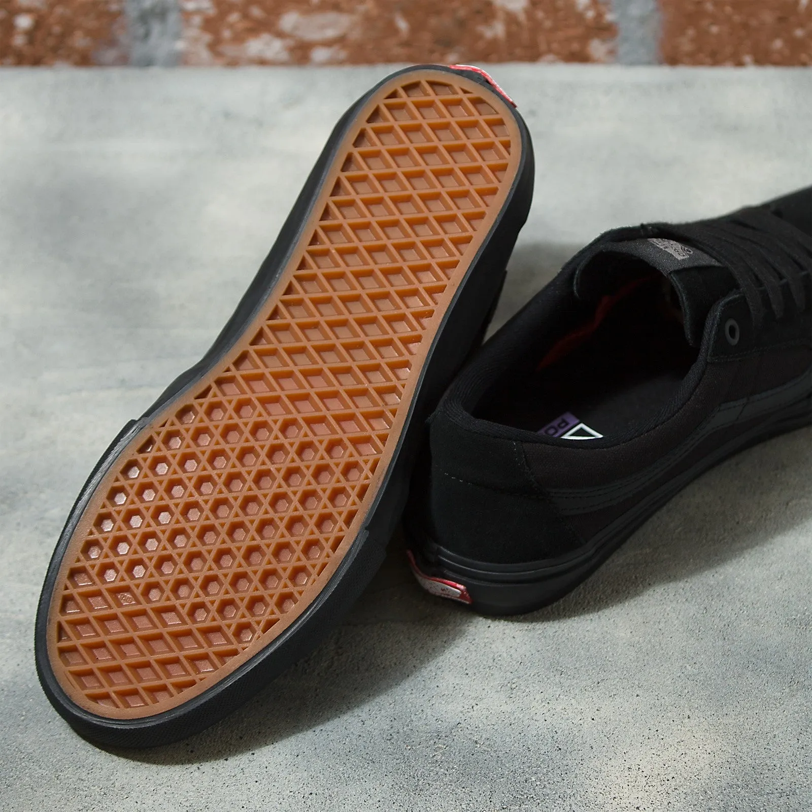 Vans Skate Sk8-Low Skateboard Shoe - Black/Black