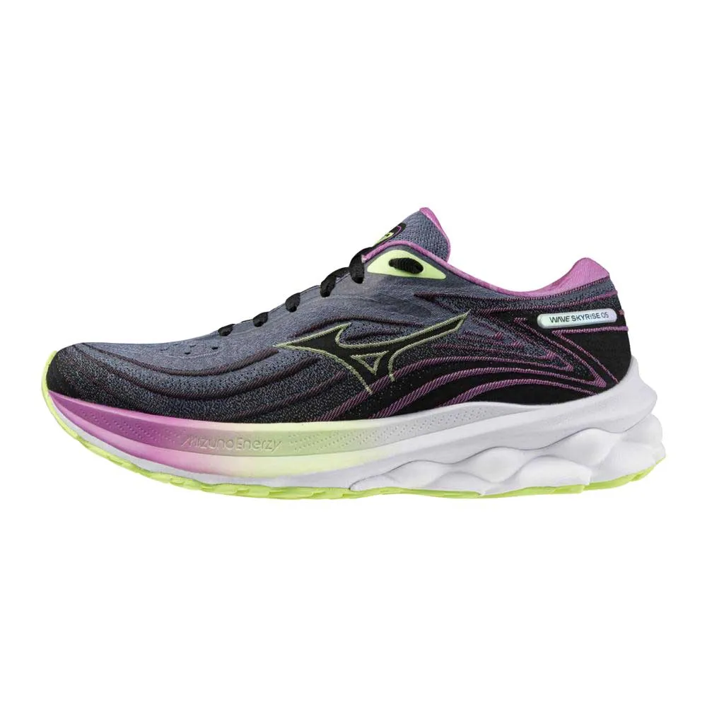 Women's Wave Skyrise 5 Roxy Running Shoe - Wild Wind/ Black - Regular (B)